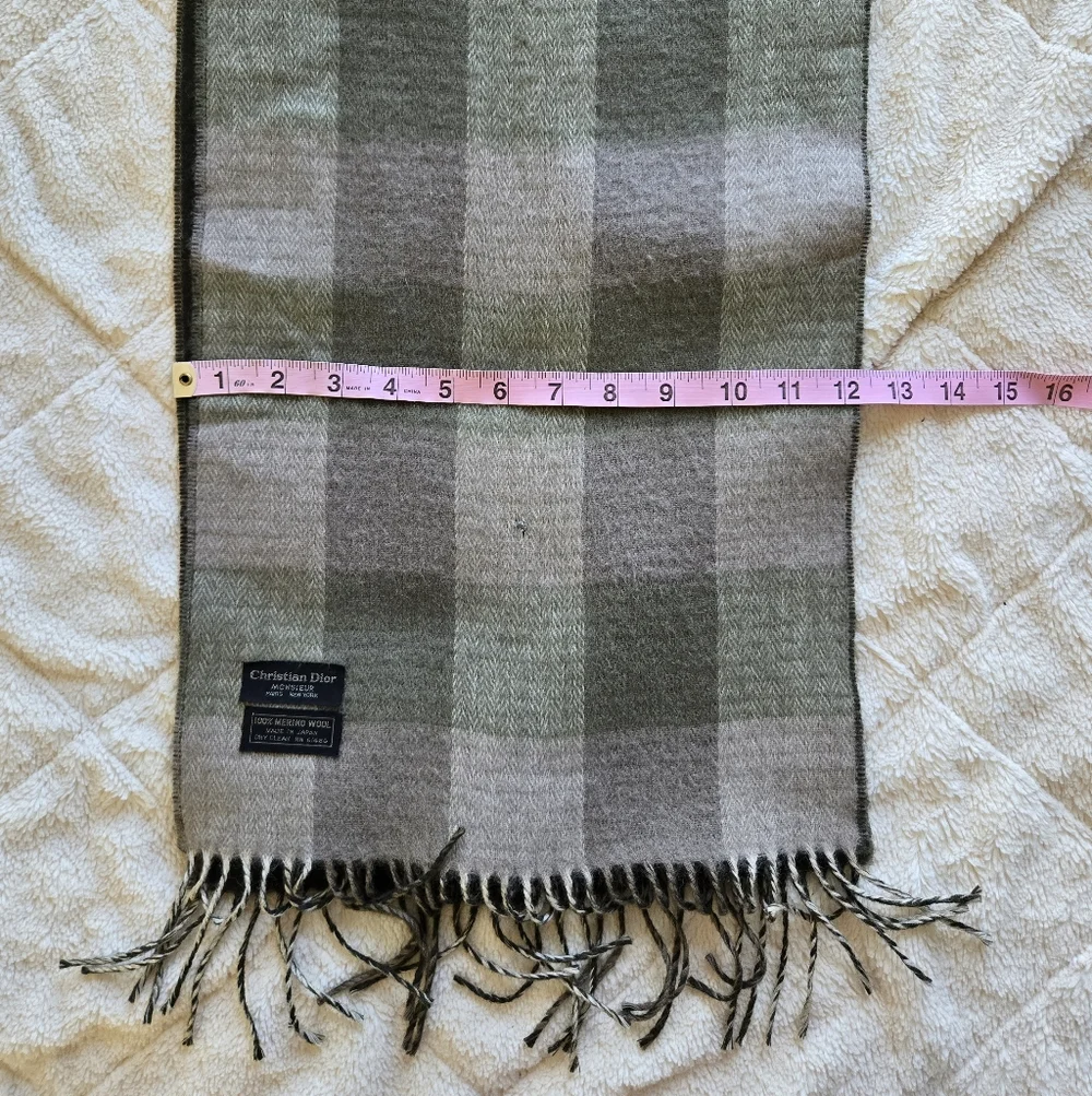 Christian Dior Merino Wool 100% Made In Japan Scarf Green Olive Color One Size